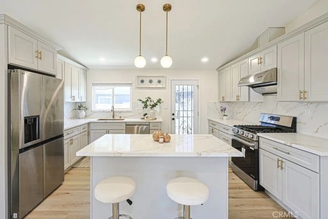 15723 Bonsallo, Gardena, CA 90247