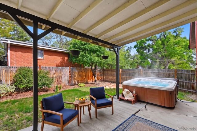 1890 S Monaco Parkway, Denver, CO 80224