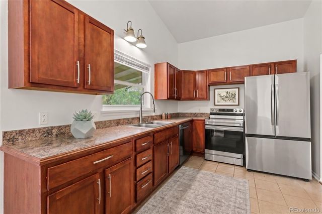 1890 S Monaco Parkway, Denver, CO 80224