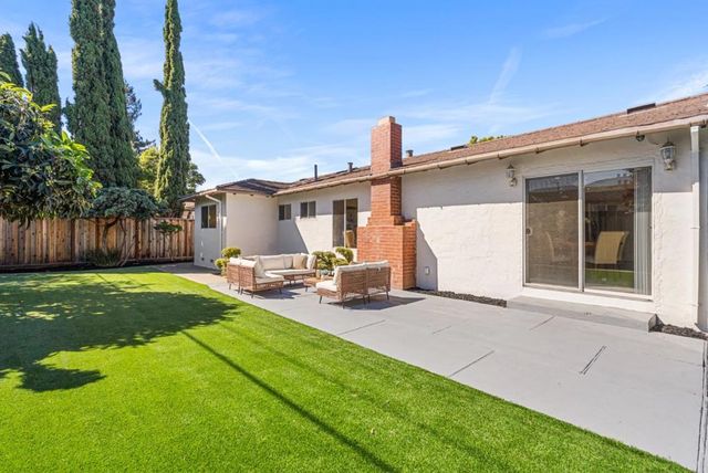 966 Chelan Drive, Sunnyvale, CA 94087