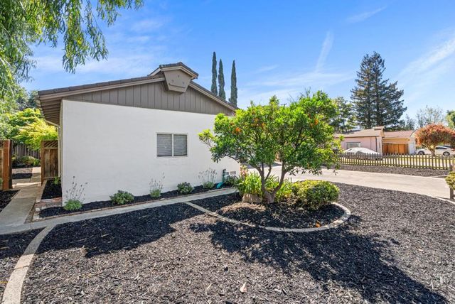 966 Chelan Drive, Sunnyvale, CA 94087