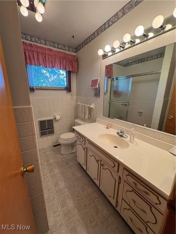 9 James Court, Parkersburg, WV 26105