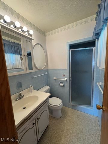 9 James Court, Parkersburg, WV 26105