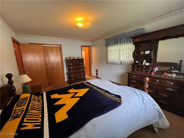 9 James Court, Parkersburg, WV 26105