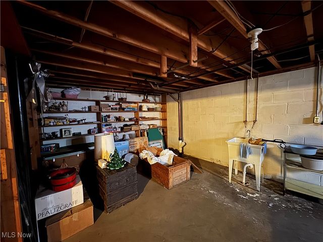 9 James Court, Parkersburg, WV 26105