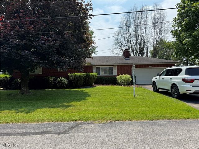 9 James Court, Parkersburg, WV 26105