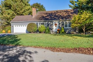 122 Woodmancy Lane, Manlius, NY 13066