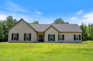 102 Whitetail Lane, Coldwater, MS 38618