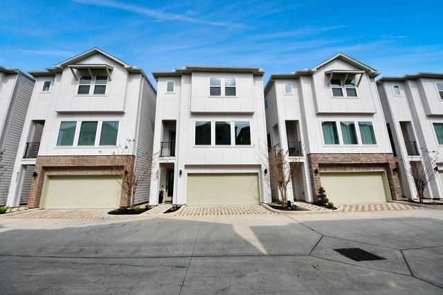 8320 Brecha Lane, Houston, TX 77055