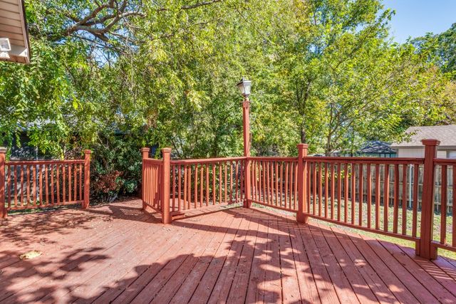 721 Wa Denton Drive, Van Alstyne, TX 75495