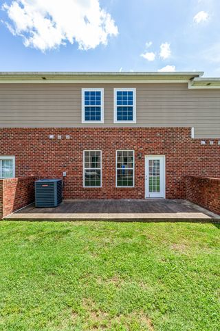 1605 Villa Cir, Lebanon, TN 37090