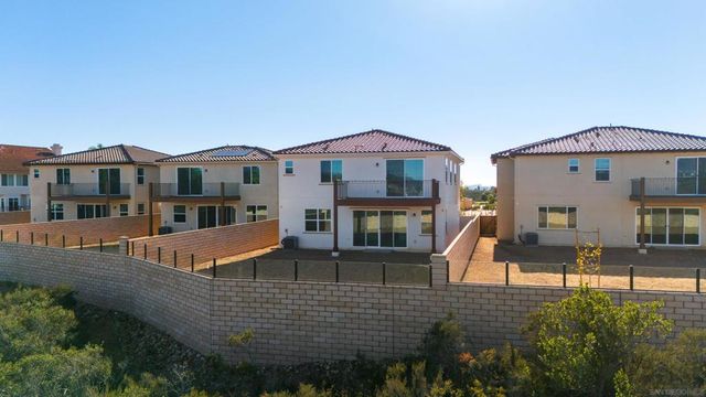 11319 Caminito Rodar, San Diego, CA 92126