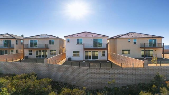 11319 Caminito Rodar, San Diego, CA 92126