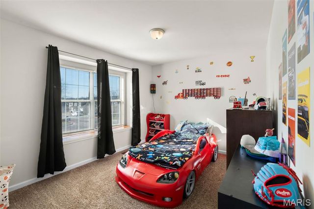 323 Park Hill Drive, Union, MO 63084