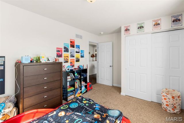 323 Park Hill Drive, Union, MO 63084