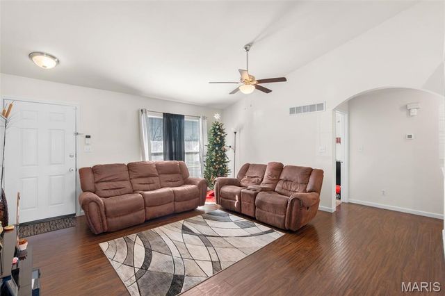 323 Park Hill Drive, Union, MO 63084