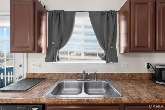 323 Park Hill Drive, Union, MO 63084