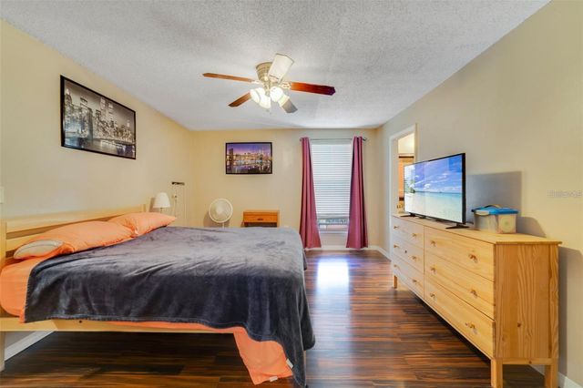 512 ORANGE DRIVE 33, Altamonte Springs, FL 32701