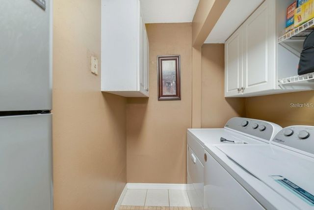 512 ORANGE DRIVE 33, Altamonte Springs, FL 32701