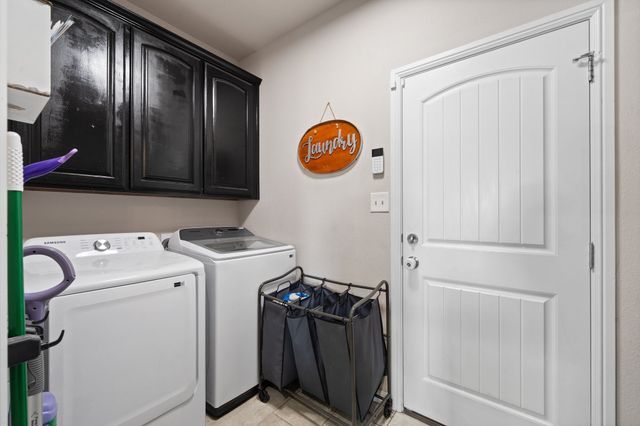 1601 Summercrest Drive, Cleburne, TX 76033