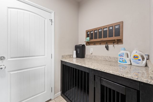 1601 Summercrest Drive, Cleburne, TX 76033