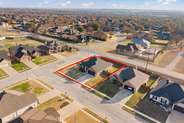 1601 Summercrest Drive, Cleburne, TX 76033