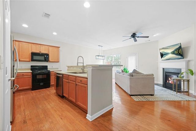 5669 Cobblestone Creek Place 12, Mableton, GA 30126