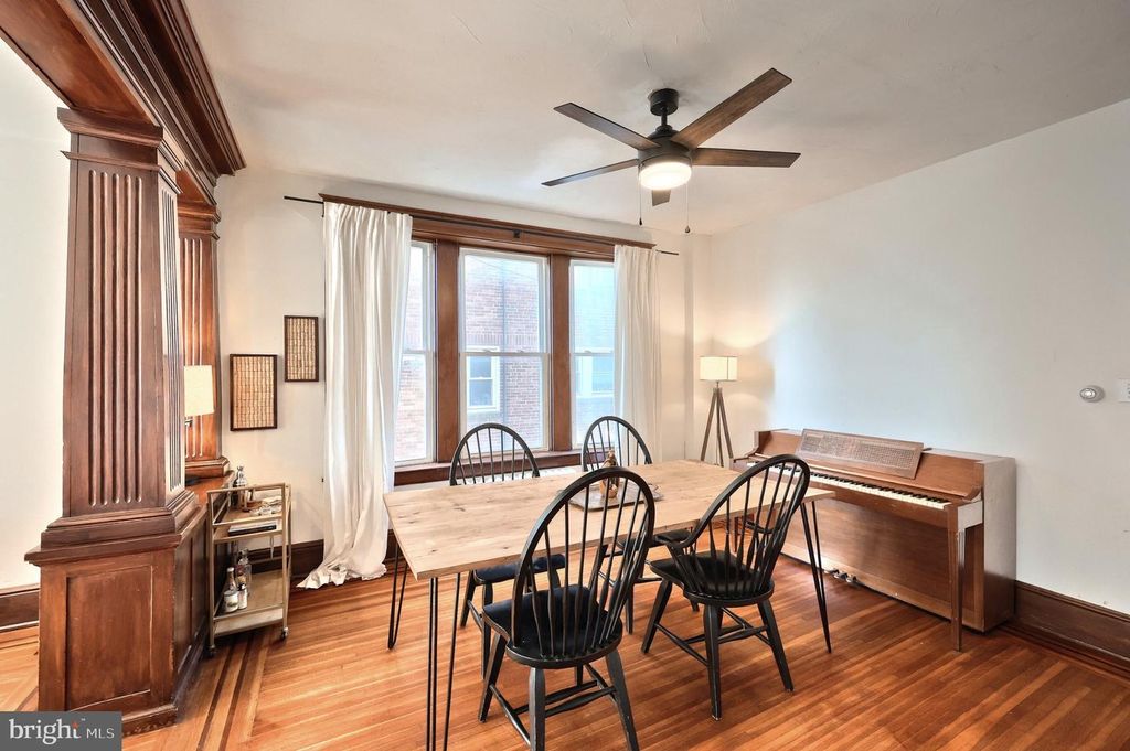 Image 18 of property listing at 749 W BROADWAY, Red Lion, PA 17356
