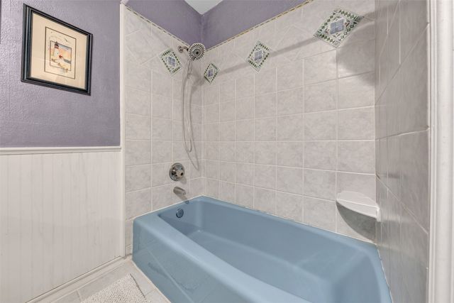 8 Buccaneer Court, Fort Worth, TX 76179