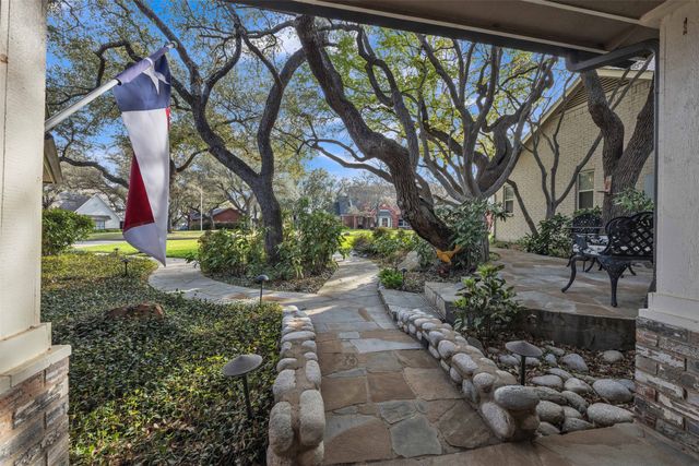 8 Buccaneer Court, Fort Worth, TX 76179