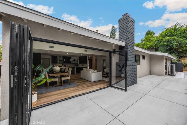 1425 Marianna Road, Pasadena, CA 91105