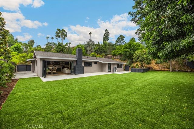 1425 Marianna Road, Pasadena, CA 91105