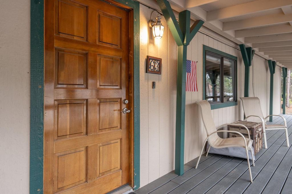 Image 5 of property listing at 39737 Road 274 # 63, Bass Lake, CA 93604