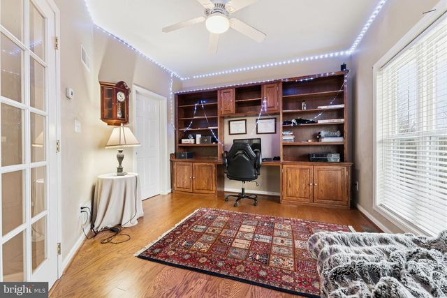 510 WHEATLAND CT, Lincoln University, PA 19352