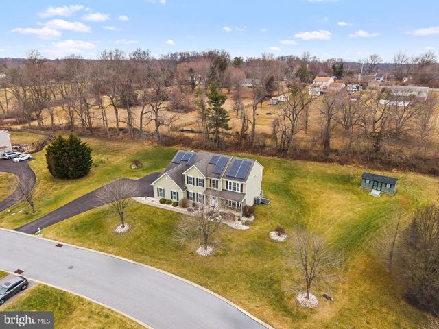 510 WHEATLAND CT, Lincoln University, PA 19352