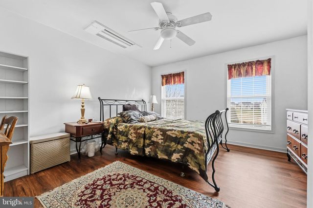 510 WHEATLAND CT, Lincoln University, PA 19352