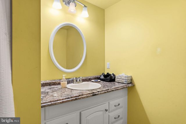 510 WHEATLAND CT, Lincoln University, PA 19352