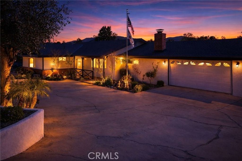 19830 Grant, Corona, CA 92881