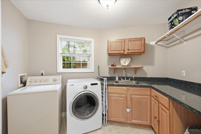 45 CARTER LN, Harpers Ferry, WV 25425