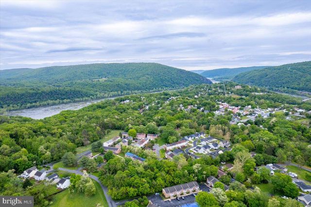 45 CARTER LN, Harpers Ferry, WV 25425