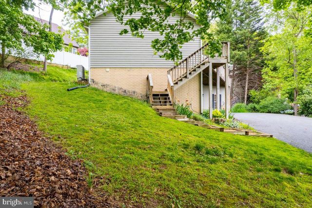 45 CARTER LN, Harpers Ferry, WV 25425