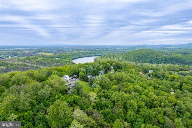 45 CARTER LN, Harpers Ferry, WV 25425