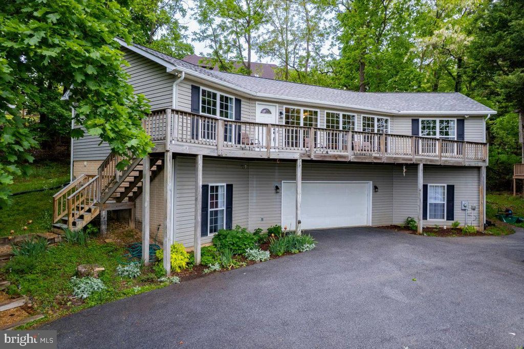 45 CARTER LN, Harpers Ferry, WV 25425