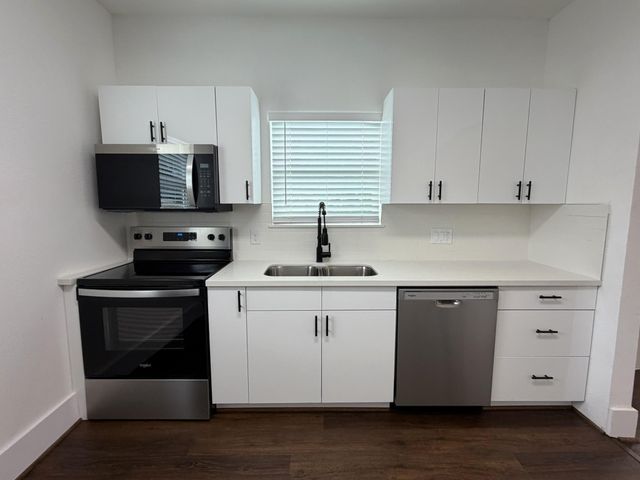 1968 W Mckinney Street, Houston, TX 77019
