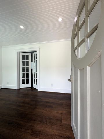 1968 W Mckinney Street, Houston, TX 77019