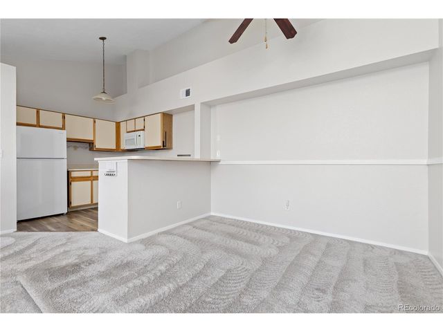 4760 S Wadsworth Blvd E301, Littleton, CO 80123