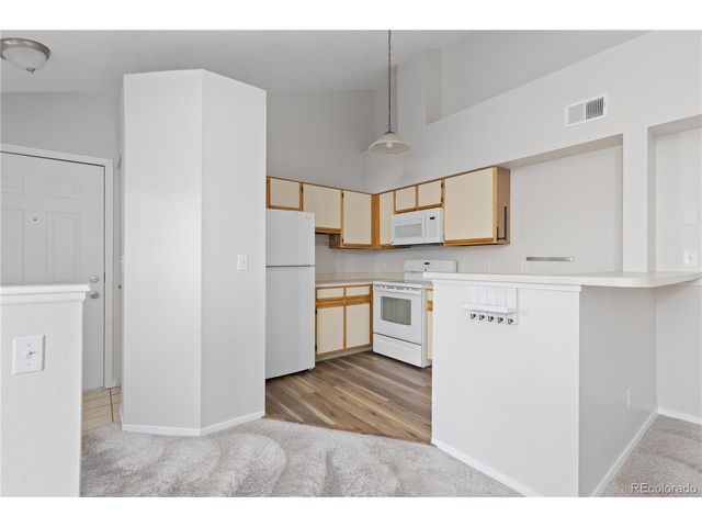 4760 S Wadsworth Blvd E301, Littleton, CO 80123