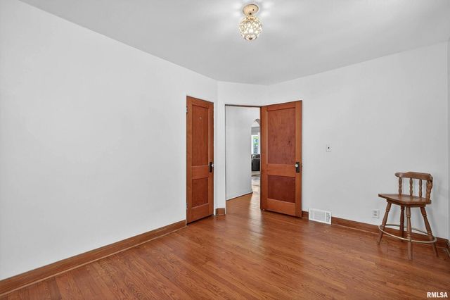 3117 25TH Avenue, Rock Island, IL 61201