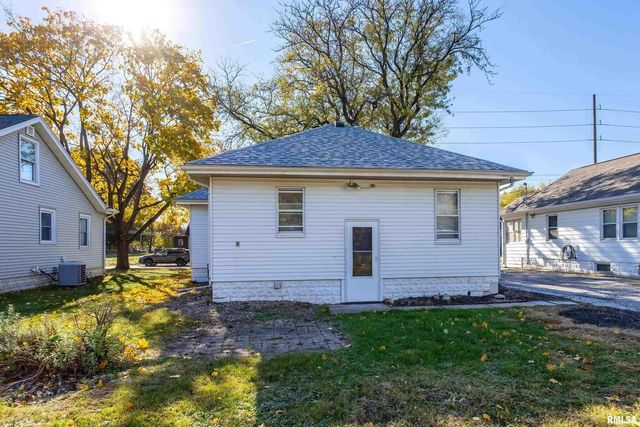 3117 25TH Avenue, Rock Island, IL 61201