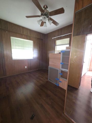 145 SW 3rd Avenue, Florida City, FL 33034
